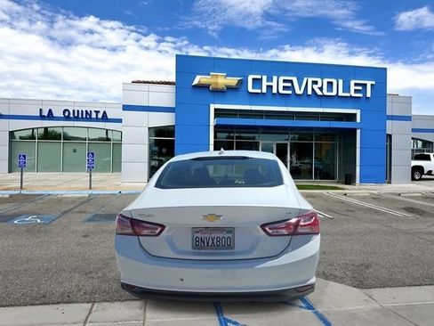 Used 2019 Chevrolet Malibu LT w/ Leather Package FWD image 7