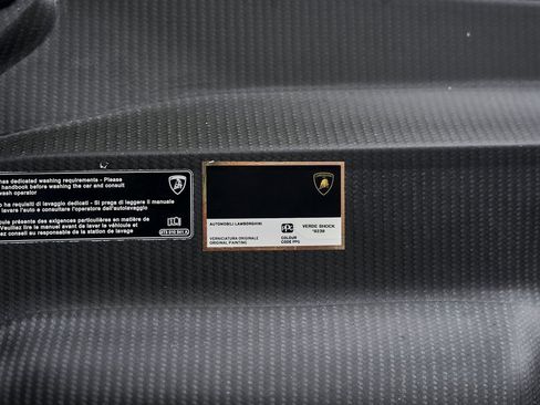 Used 2022 Lamborghini Huracan STO image 27