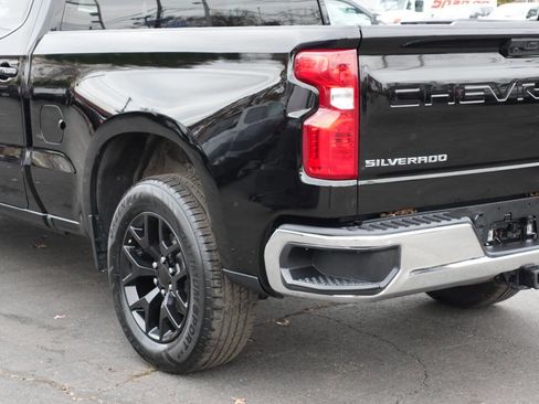 Used 2023 Chevrolet Silverado 1500 LT w/ Protection Package image 9