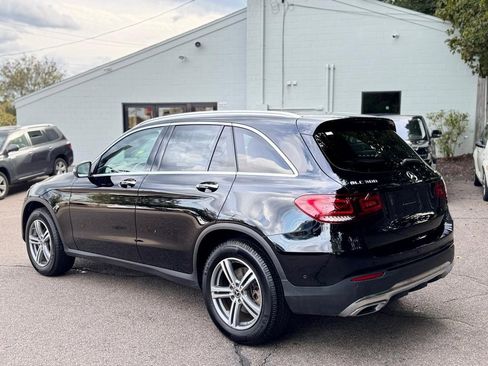 Used 2021 Mercedes-Benz GLC 300 4MATIC image 4