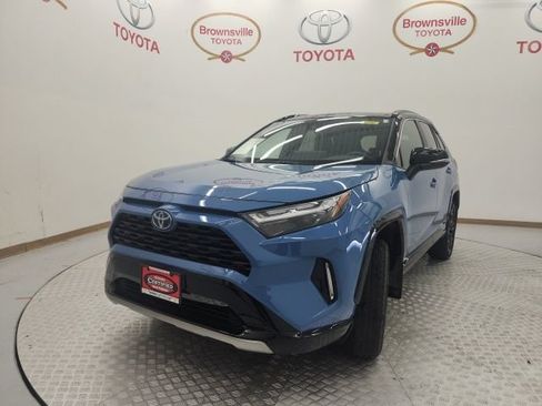 Used 2024 Toyota RAV4 XSE AWD/4WD image 2