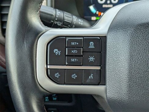 Used 2022 Ford Expedition Limited image 27