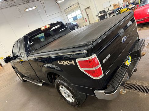Used 2011 Ford F150 XLT w/ XLT Convenience Pkg AWD/4WD image 11