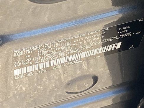 Certified 2018 Toyota RAV4 XLE FWD image 34
