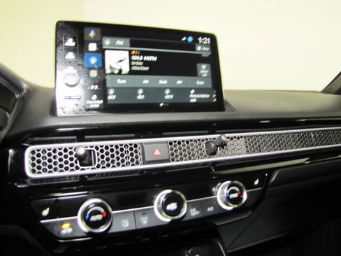 Certified 2025 Honda Civic Sport image 7