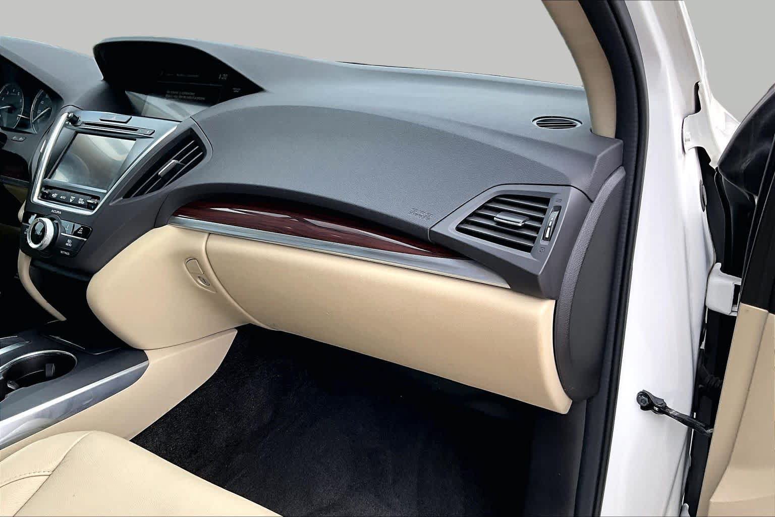 Used 2015 Acura MDX FWD image 16