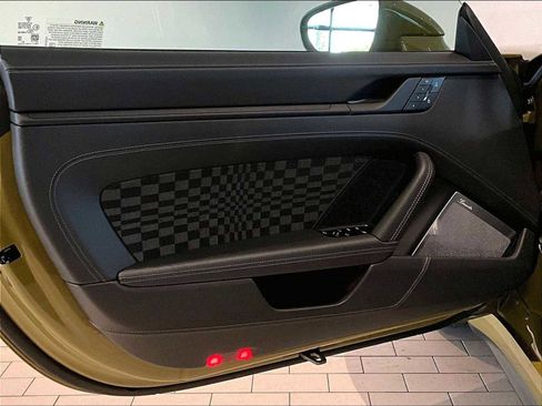 New 2026 Porsche 911 GTS image 22