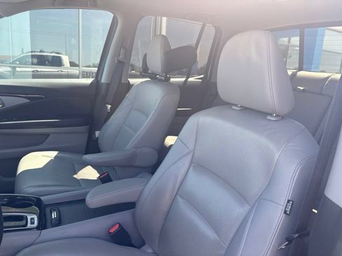 Used 2017 Honda Ridgeline RTL-E image 12