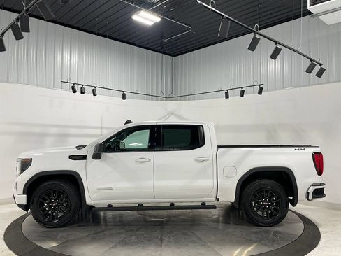 Used 2023 GMC Sierra 1500 Elevation AWD/4WD image 14