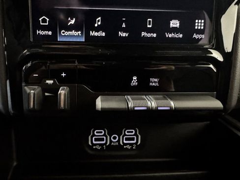 Used 2022 RAM 1500 Sport image 33
