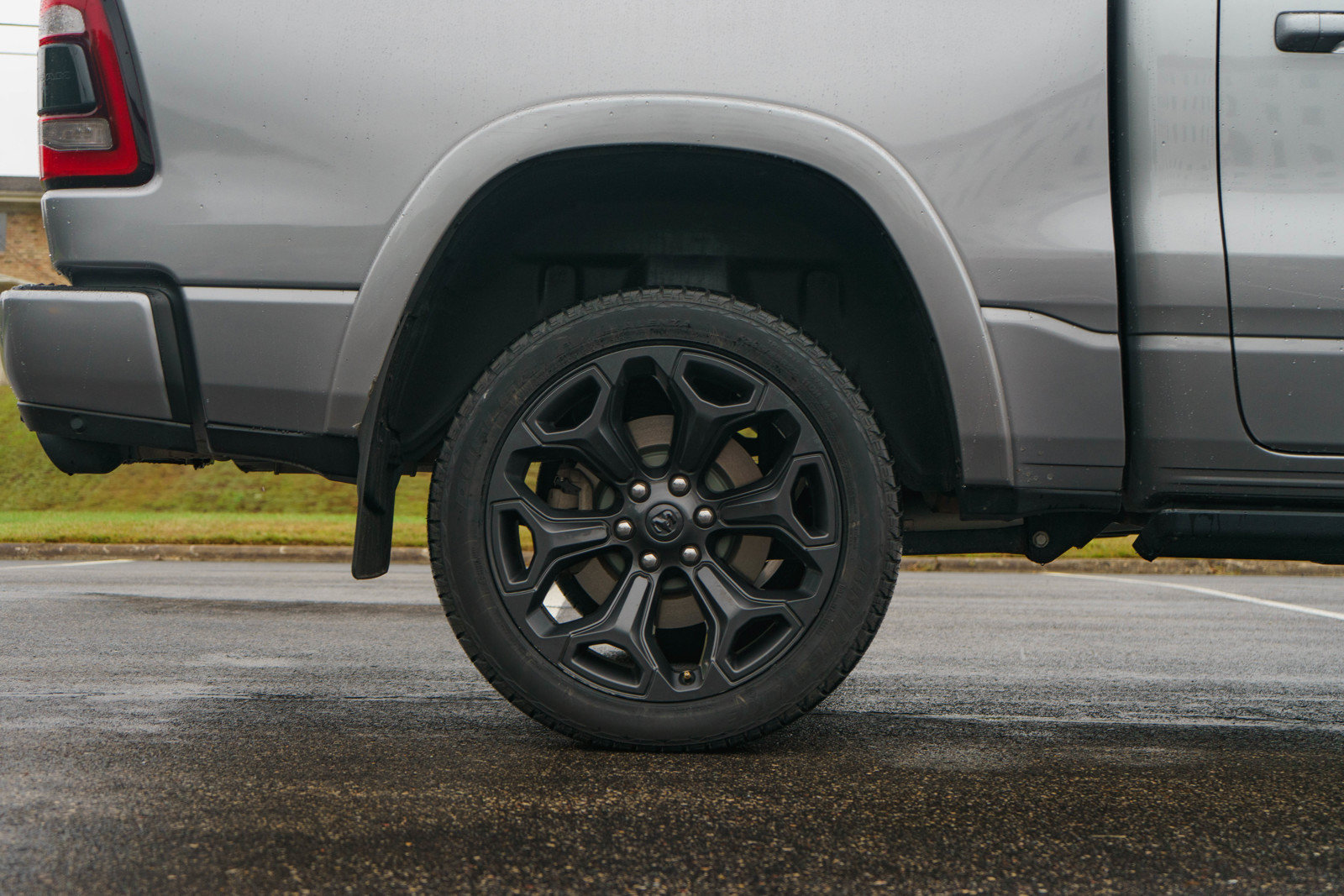 Used 2021 RAM 1500 Limited w/ Night Edition AWD/4WD image 10