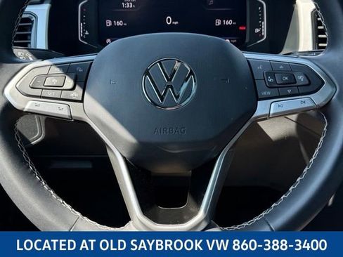 Certified 2023 Volkswagen Atlas Cross Sport SE w/ Panoramic Sunroof Package AWD/4WD image 41