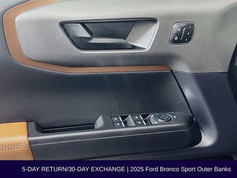 Used 2025 Ford Bronco Sport Outer Banks image 23