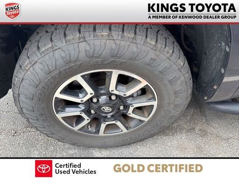Used 2020 Toyota Tundra SR5 w/ TRD Off-Road Package image 12