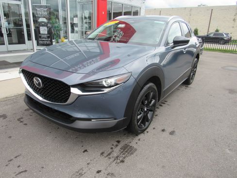 Used 2025 MAZDA CX-30 AWD 2.5 S w/ Preferred Package image 2
