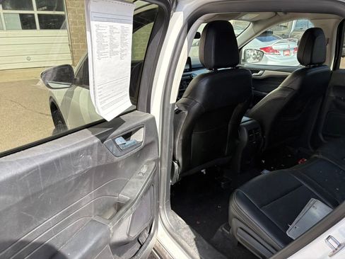 Used 2022 Ford Escape SEL image 23