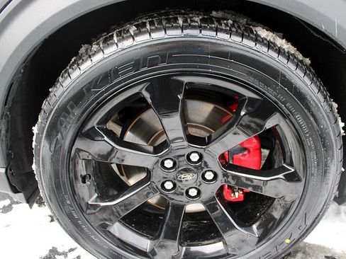 Used 2021 Ford Explorer ST w/ Equipment Group 401A image 9