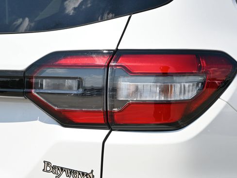 Used 2024 Honda Pilot Elite image 22