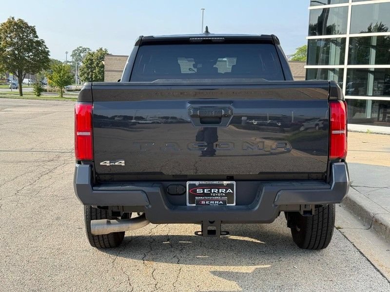 Used 2026 Toyota Tacoma SR5 AWD/4WD image 4