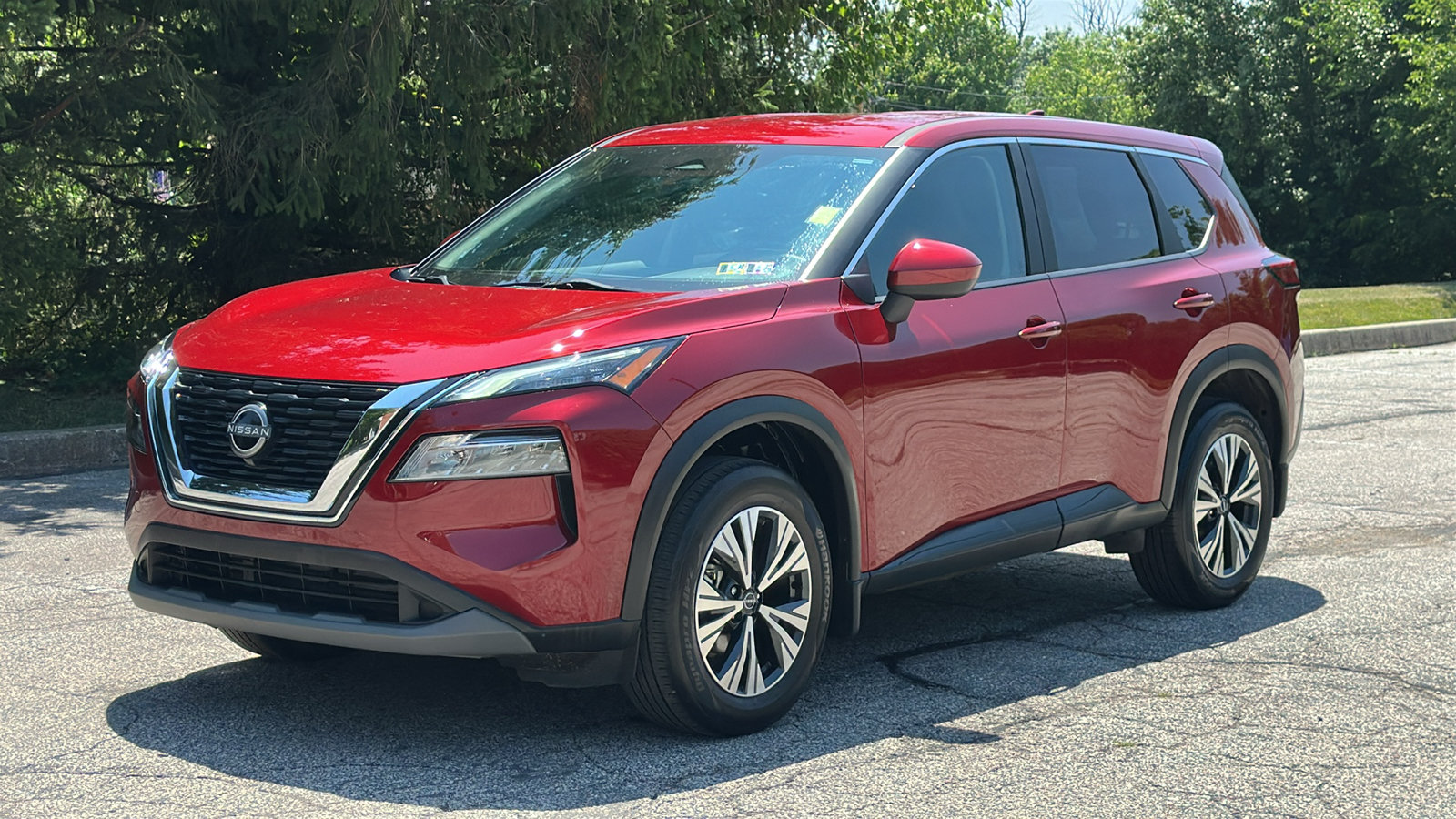 Certified 2023 Nissan Rogue SV AWD/4WD image 2