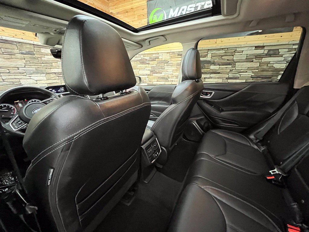 Used 2019 Subaru Forester Limited AWD/4WD image 34