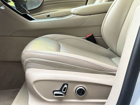 Used 2023 Maserati Grecale GT AWD/4WD image 14