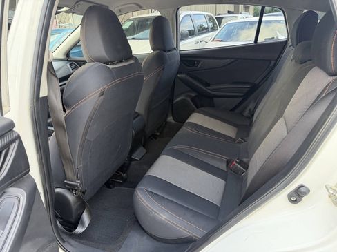 Used 2019 Subaru Crosstrek 2.0i Premium AWD/4WD image 6