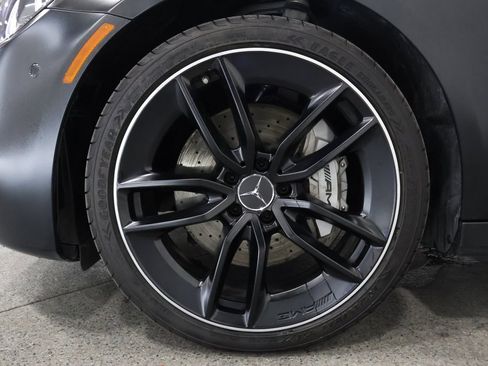 Used 2022 Mercedes-Benz E 53 AMG 4MATIC Sedan image 5