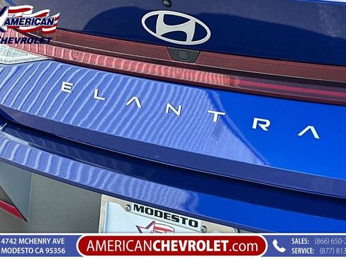 Used 2025 Hyundai Elantra SEL FWD image 38