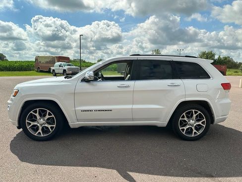 Used 2021 Jeep Grand Cherokee Overland w/ Protech Group AWD/4WD image 36