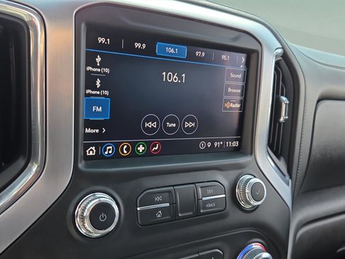 Used 2021 GMC Sierra 1500 SLT w/ SLT Premium Package AWD/4WD image 18