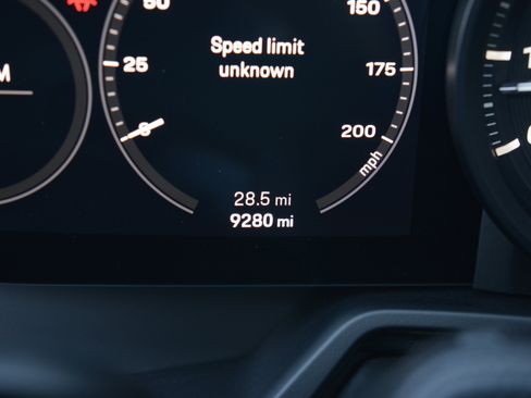 Certified 2022 Porsche 911 Targa 4 GTS AWD/4WD image 20