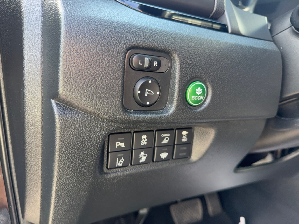 Used 2022 Honda Ridgeline Black Edition image 16