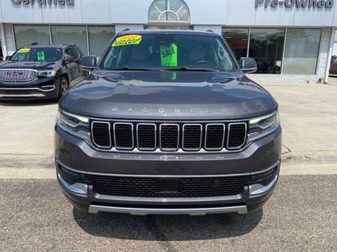 Used 2022 Jeep Wagoneer Series II AWD/4WD image 10