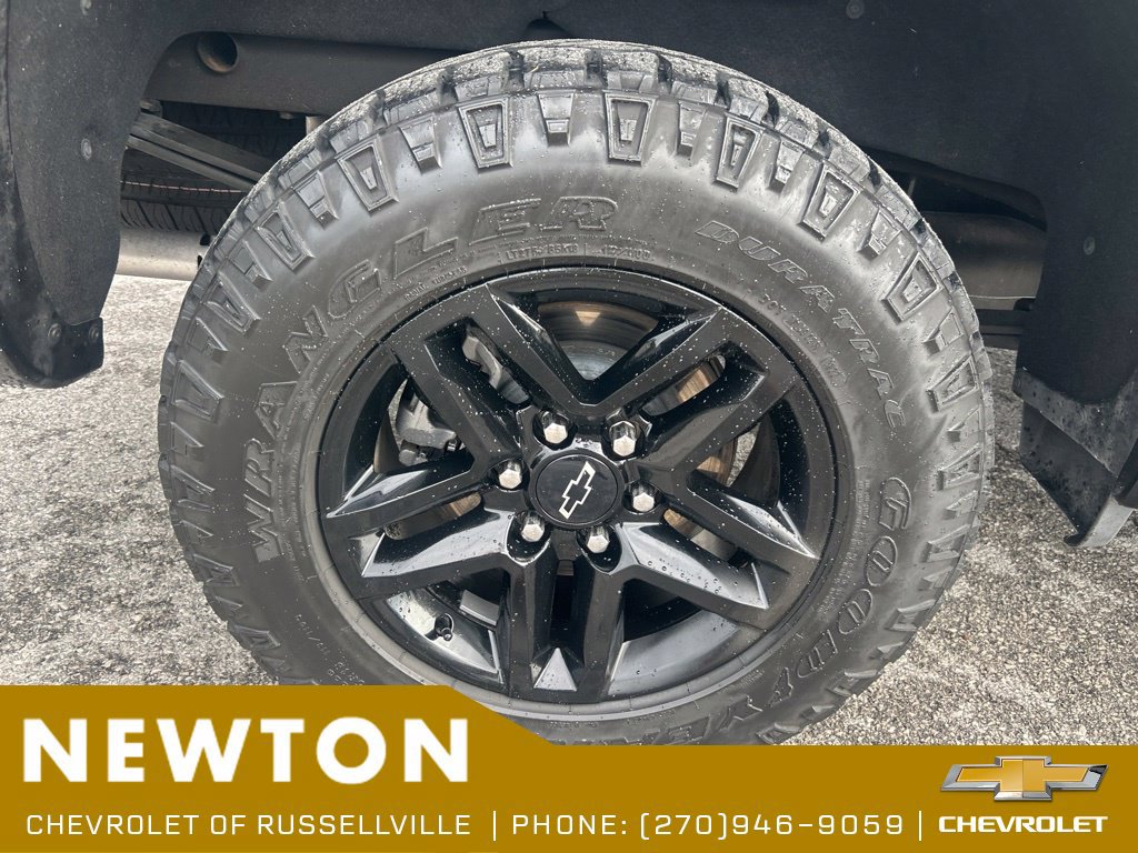 Used 2022 Chevrolet Silverado 1500 LT Trail Boss w/ LT Trail Boss Premium Package AWD/4WD image 39
