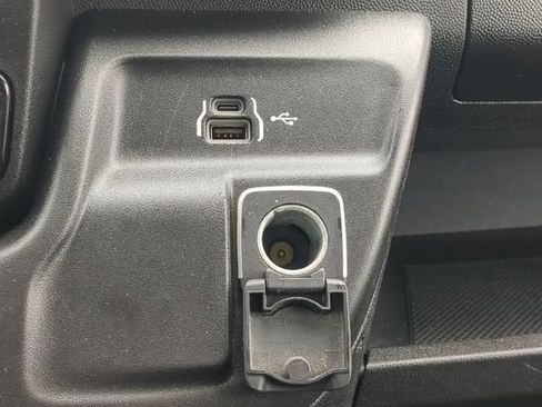 Used 2023 RAM ProMaster 2500 FWD image 23
