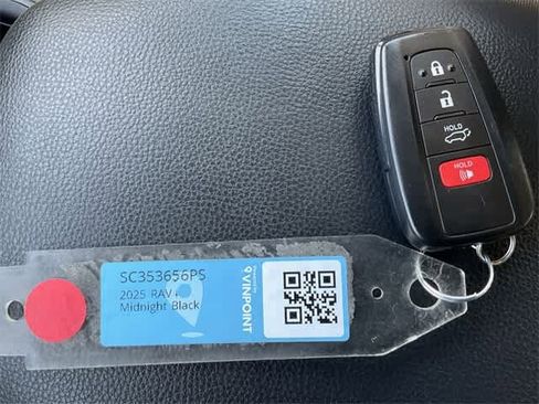 Used 2025 Toyota RAV4 XLE w/ Convenience Package image 28