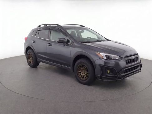 Used 2019 Subaru Crosstrek 2.0i Limited w/ Moonroof Package w/Navigation AWD/4WD image 2
