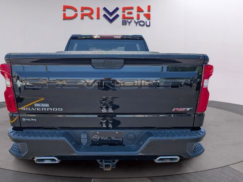 Used 2021 Chevrolet Silverado 1500 RST AWD/4WD image 4