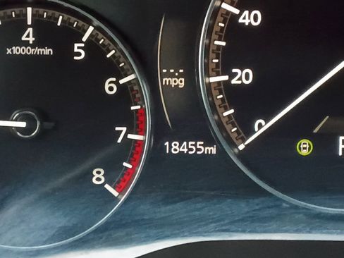 Used 2025 MAZDA CX-30 AWD 2.5 S w/ Preferred Package image 2