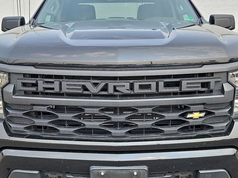 Used 2022 Chevrolet Silverado 1500 Custom AWD/4WD image 34