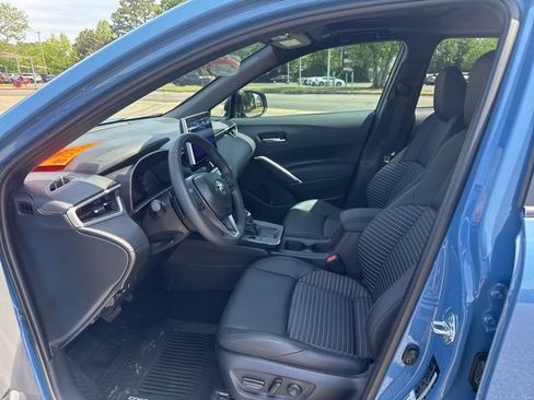Used 2026 Toyota Corolla Cross XSE w/ Convenience Package image 22