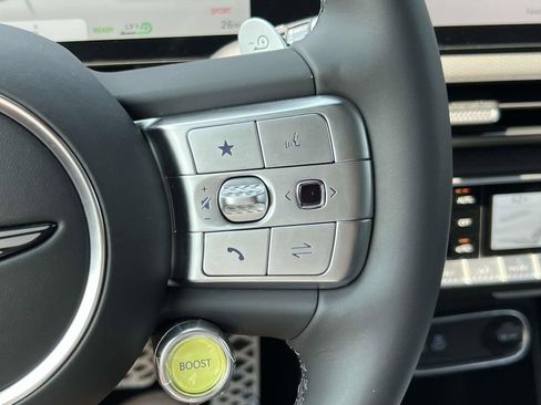 New 2025 Genesis GV60 Performance image 22