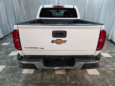 Used 2020 Chevrolet Colorado W/T w/ WT Convenience Package AWD/4WD image 4