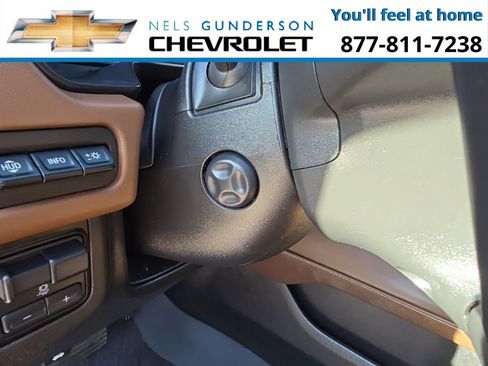 Certified 2024 Chevrolet Suburban High Country w/ Advanced Technology Package image 25