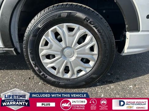 Used 2024 Ford Transit 350 XLT image 12