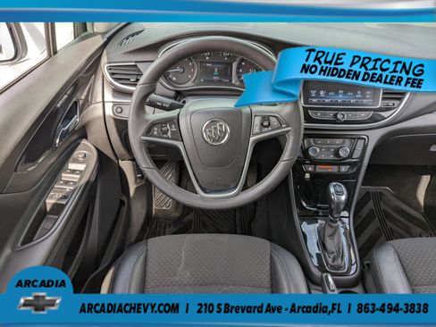 Used 2021 Buick Encore Preferred w/ Safety Package II FWD image 15