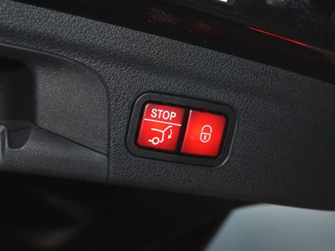 Certified 2023 Mercedes-Benz GLE 350 4MATIC image 32