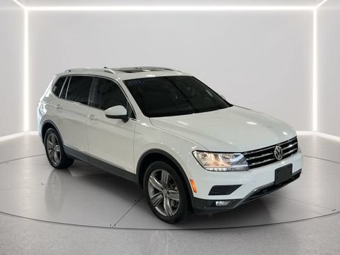 Used 2021 Volkswagen Tiguan SEL AWD/4WD image 8
