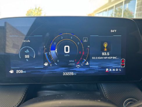Used 2025 Chevrolet Equinox LT FWD image 40